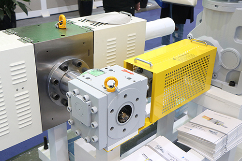 熔體計(jì)量齒輪泵